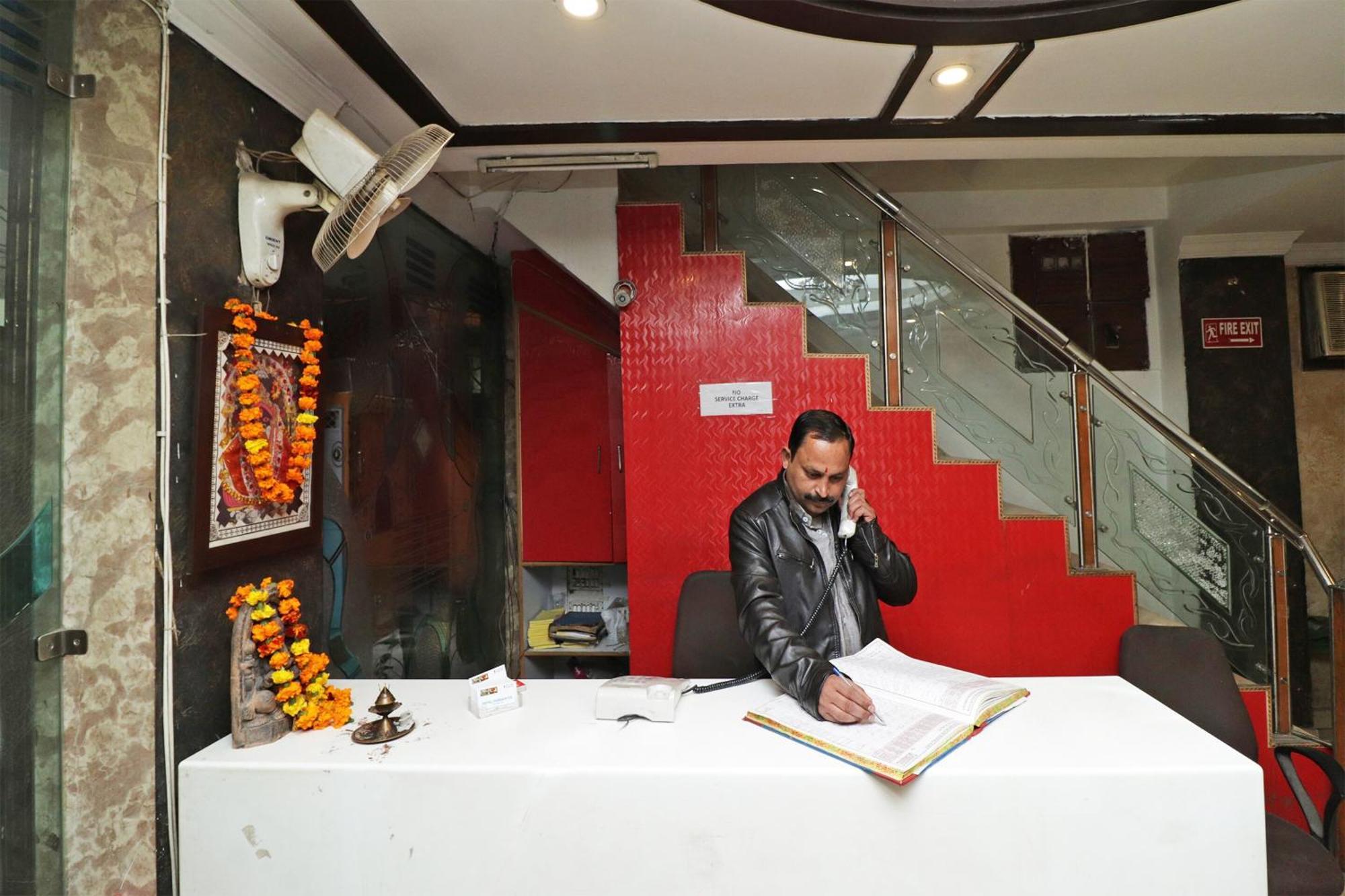 O Parkash Dx 4* New Delhi